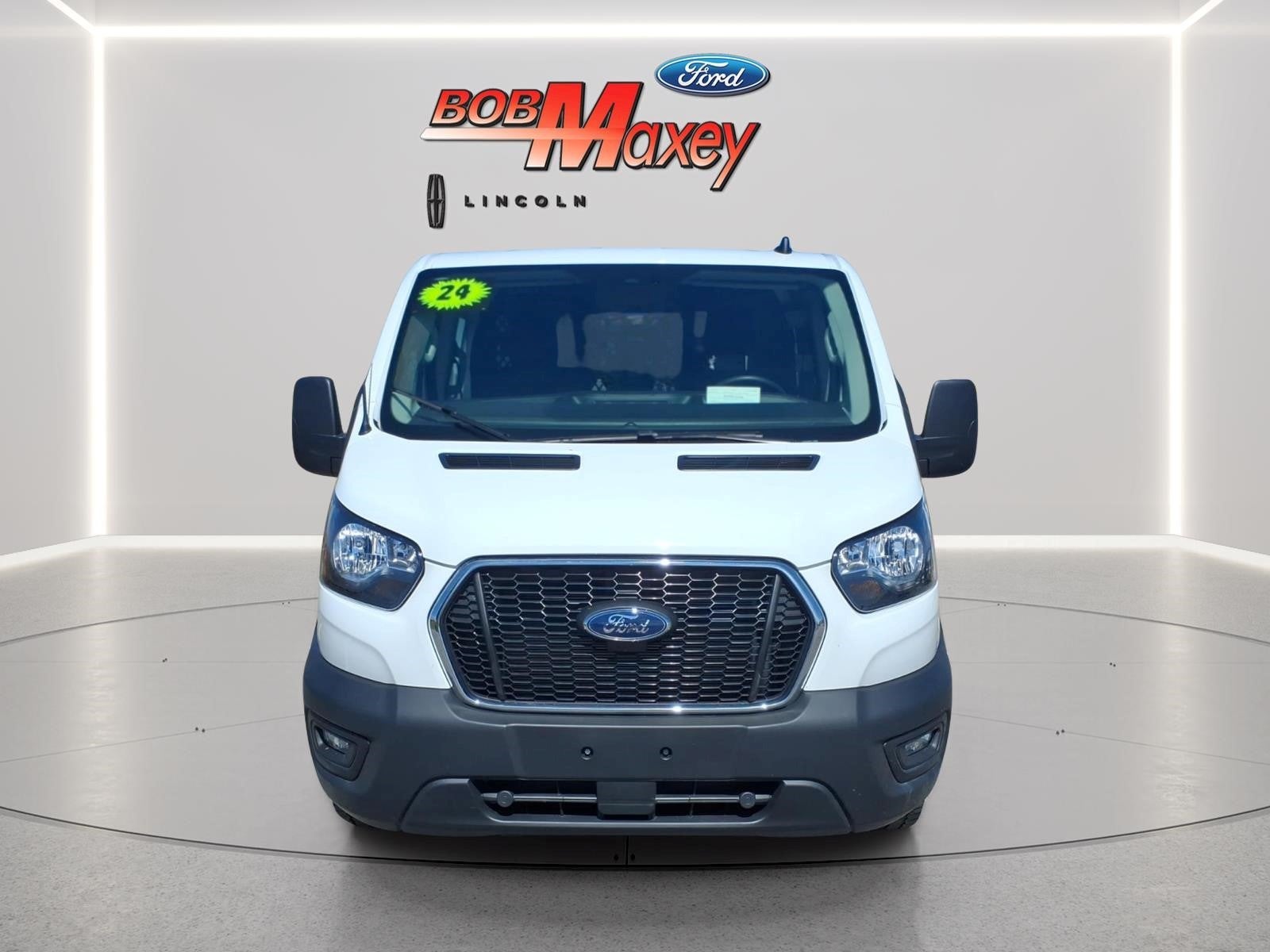 2024 Ford Transit Base
