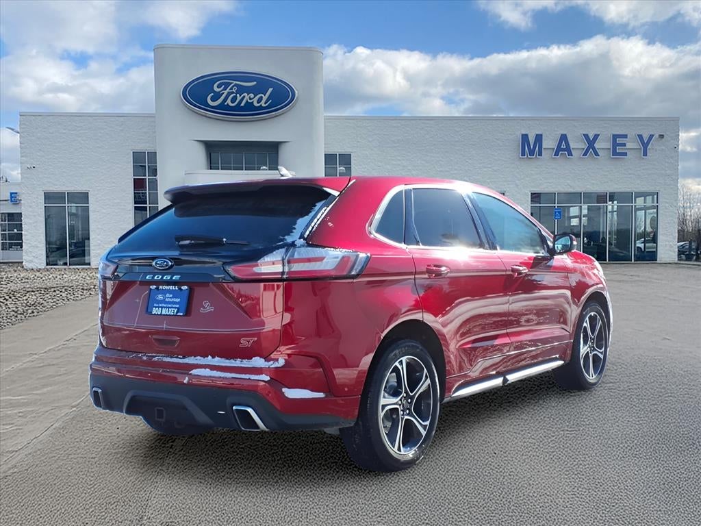 2022 Ford Edge ST