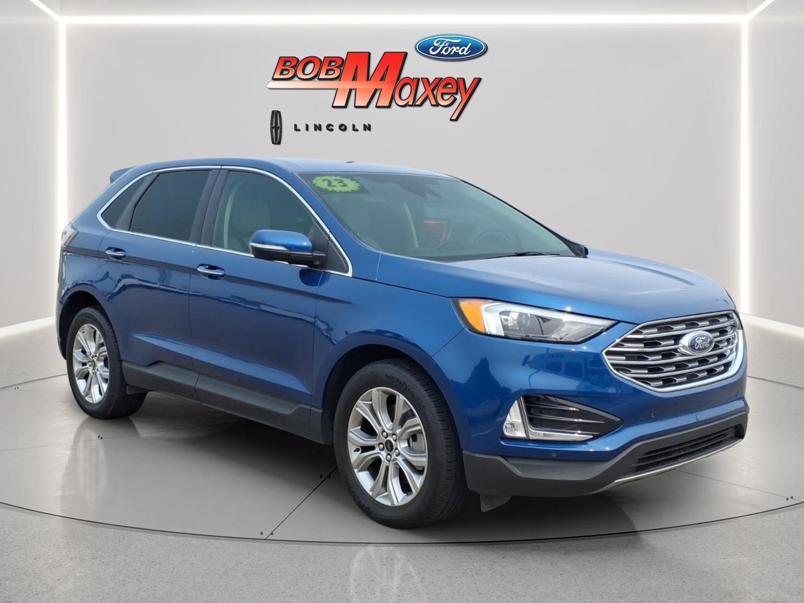 2023 Ford Edge Titanium