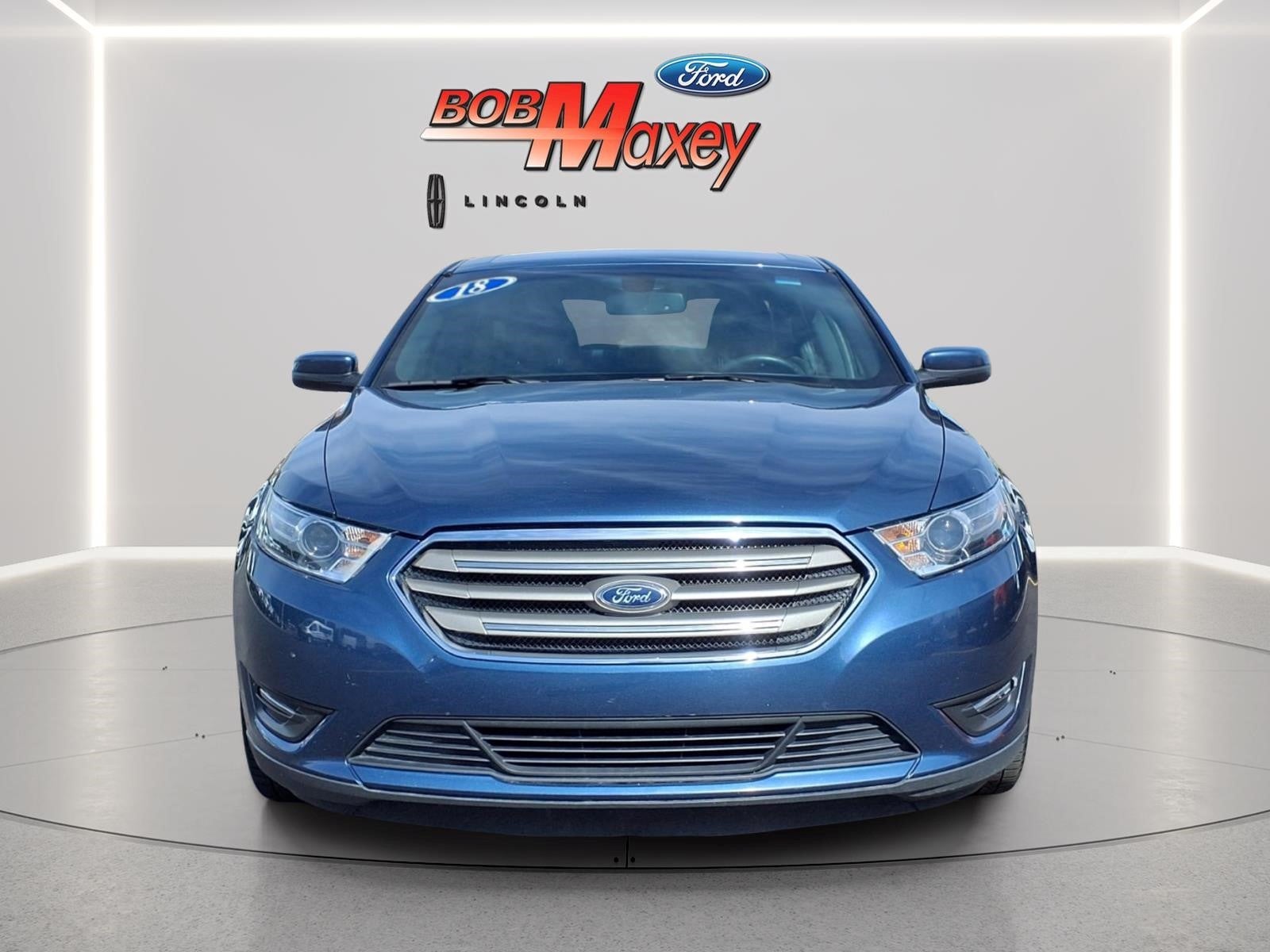 2018 Ford Taurus SEL