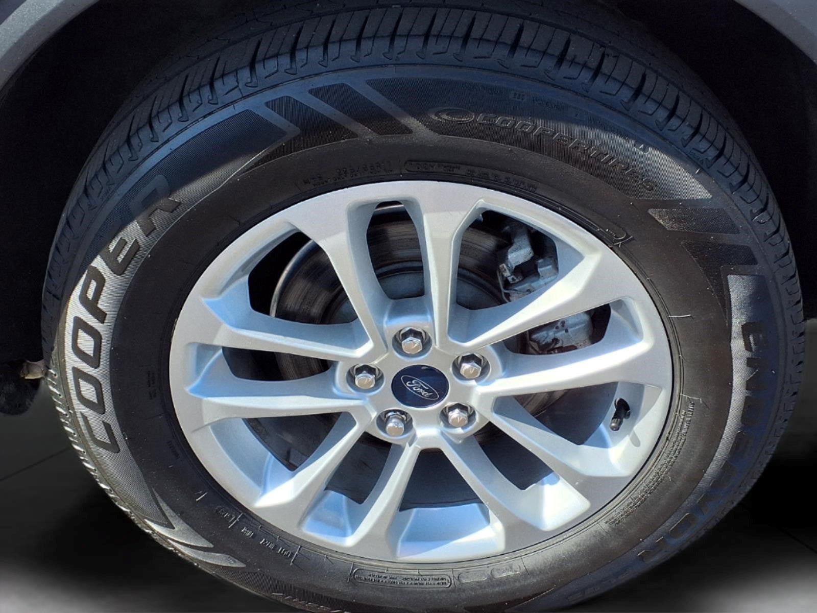2022 Ford Escape Hybrid SE
