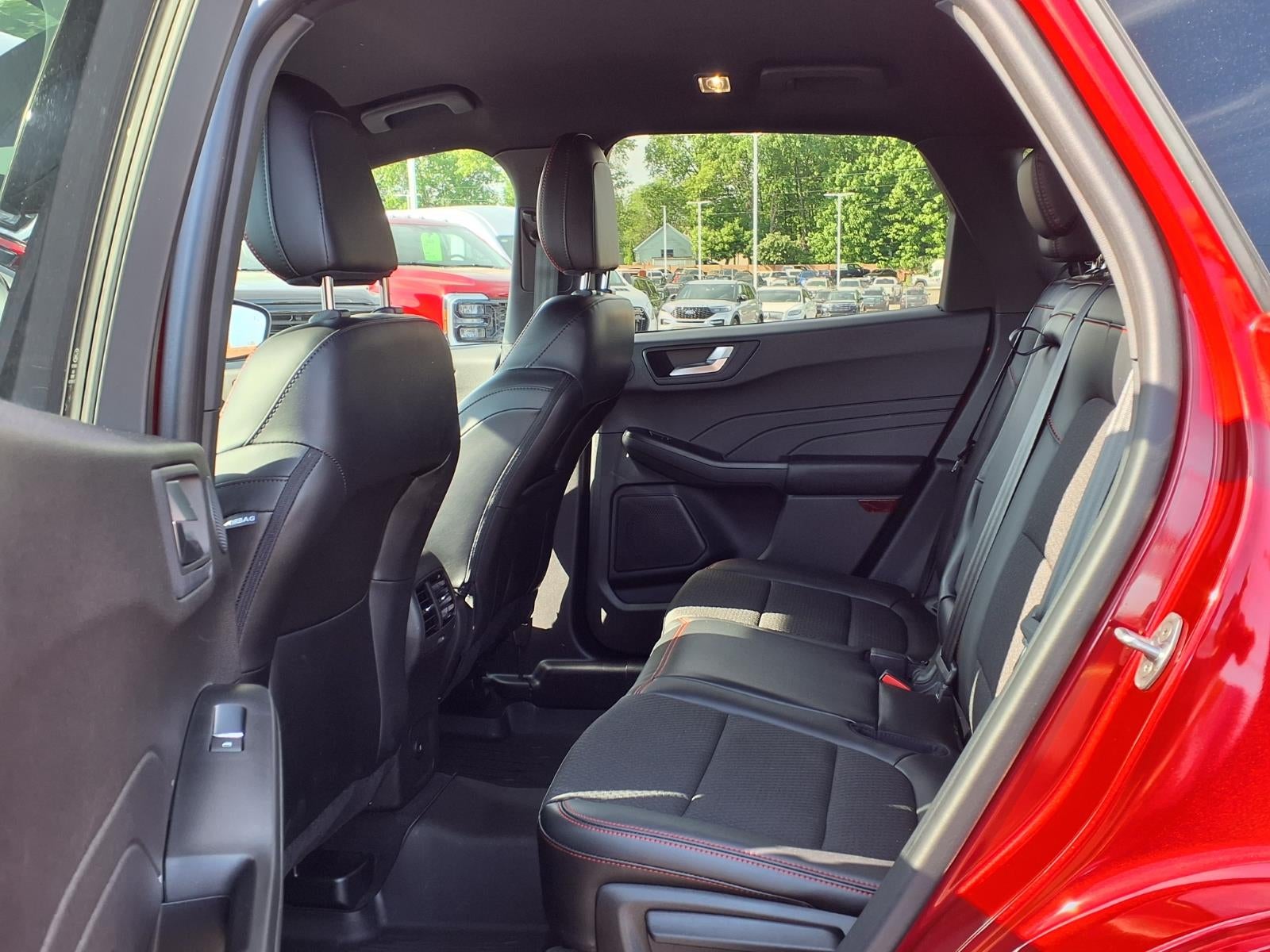 2023 Ford Escape ST-Line Select