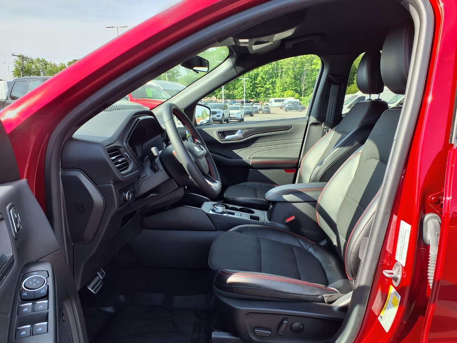 2023 Ford Escape ST-Line Select