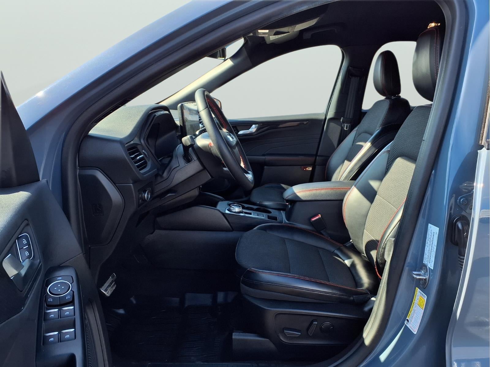 2023 Ford Escape Hybrid ST-Line Select