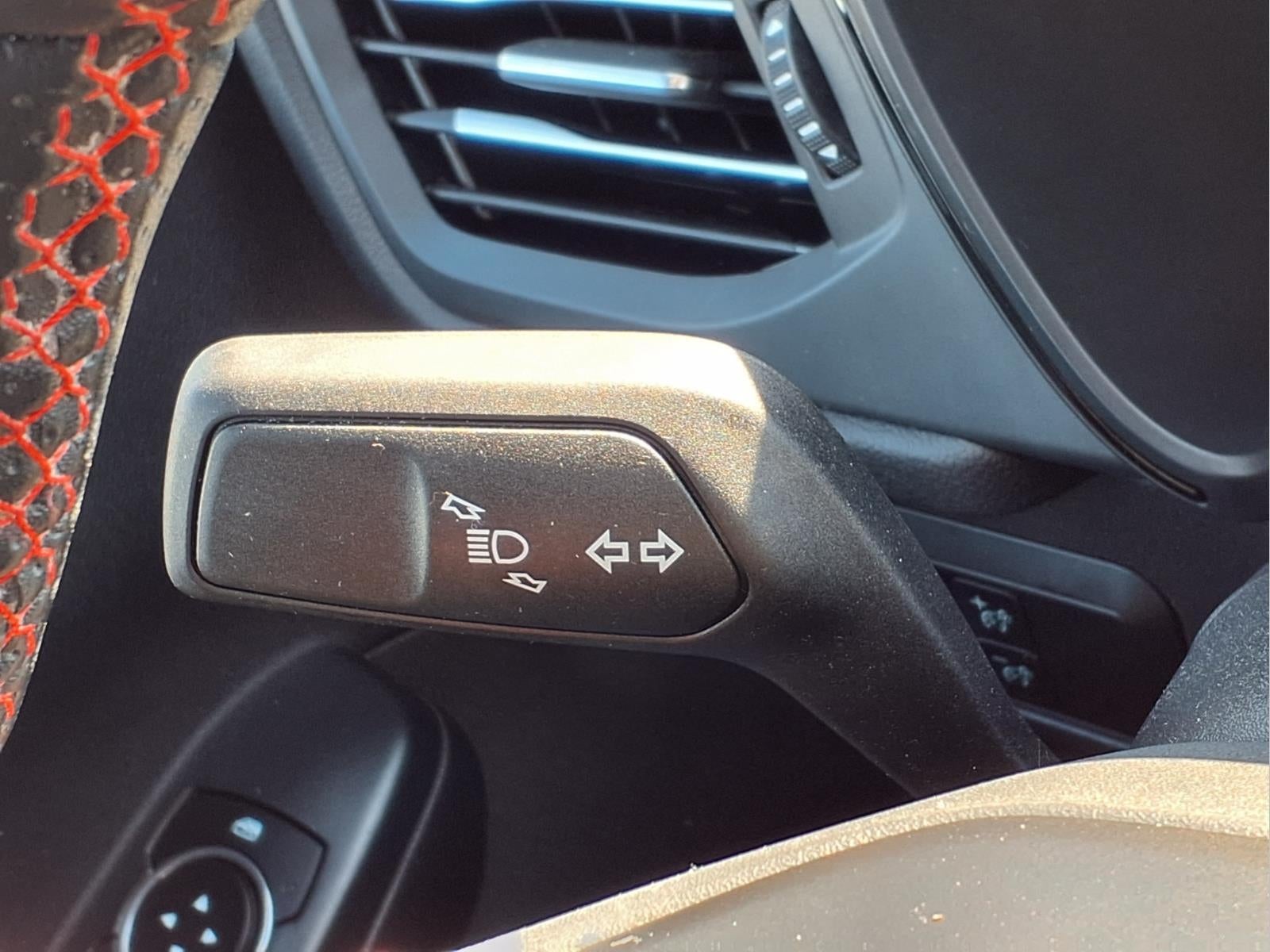 2023 Ford Escape Hybrid ST-Line Select