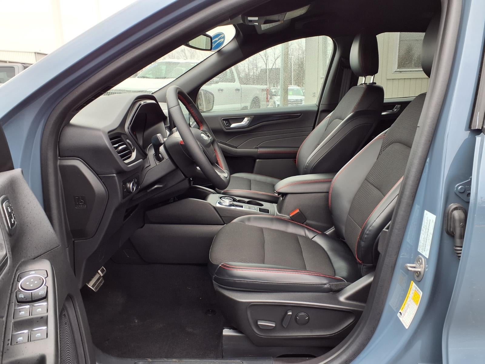 2023 Ford Escape ST-Line Elite