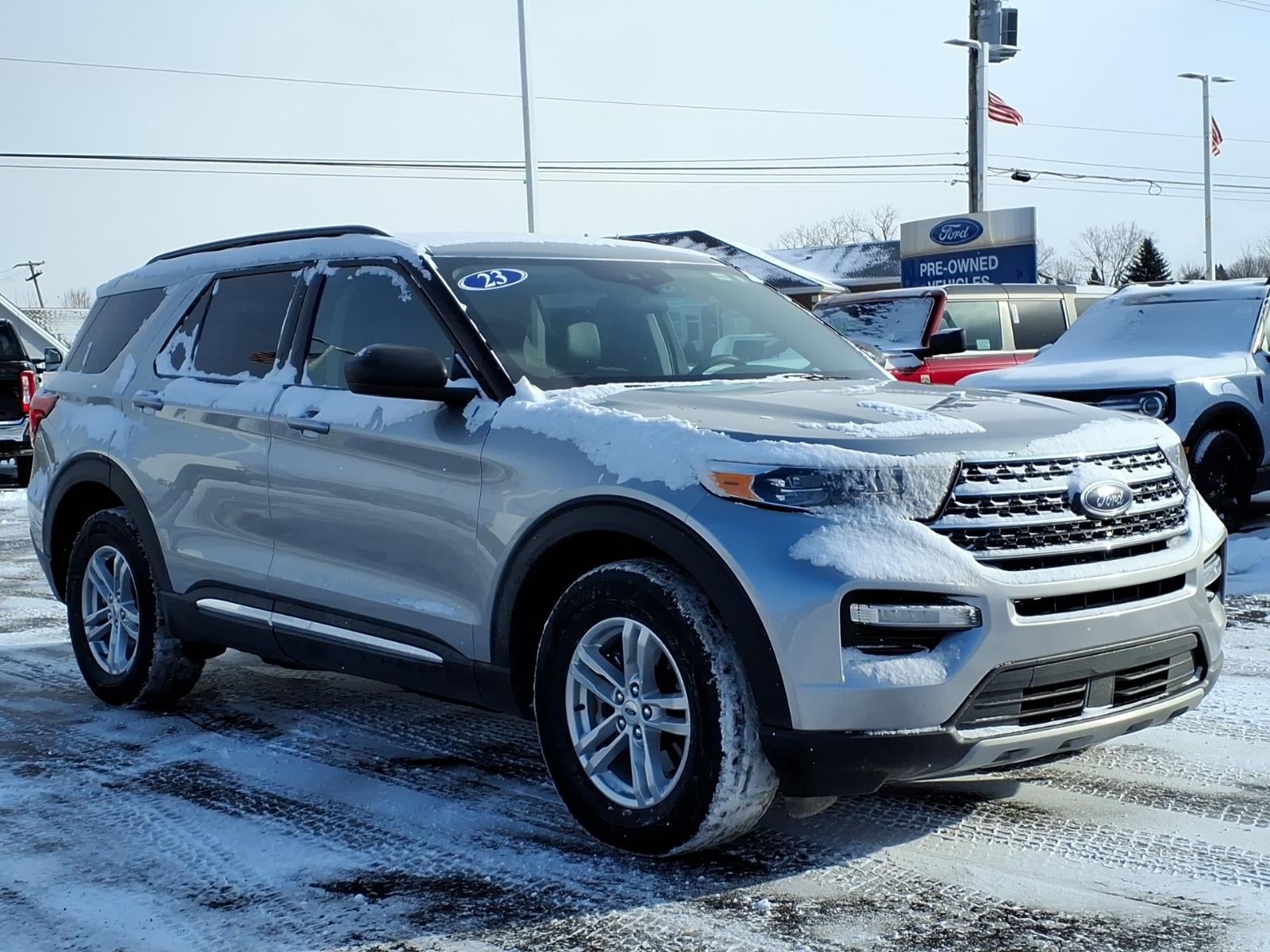 2023 Ford Explorer XLT