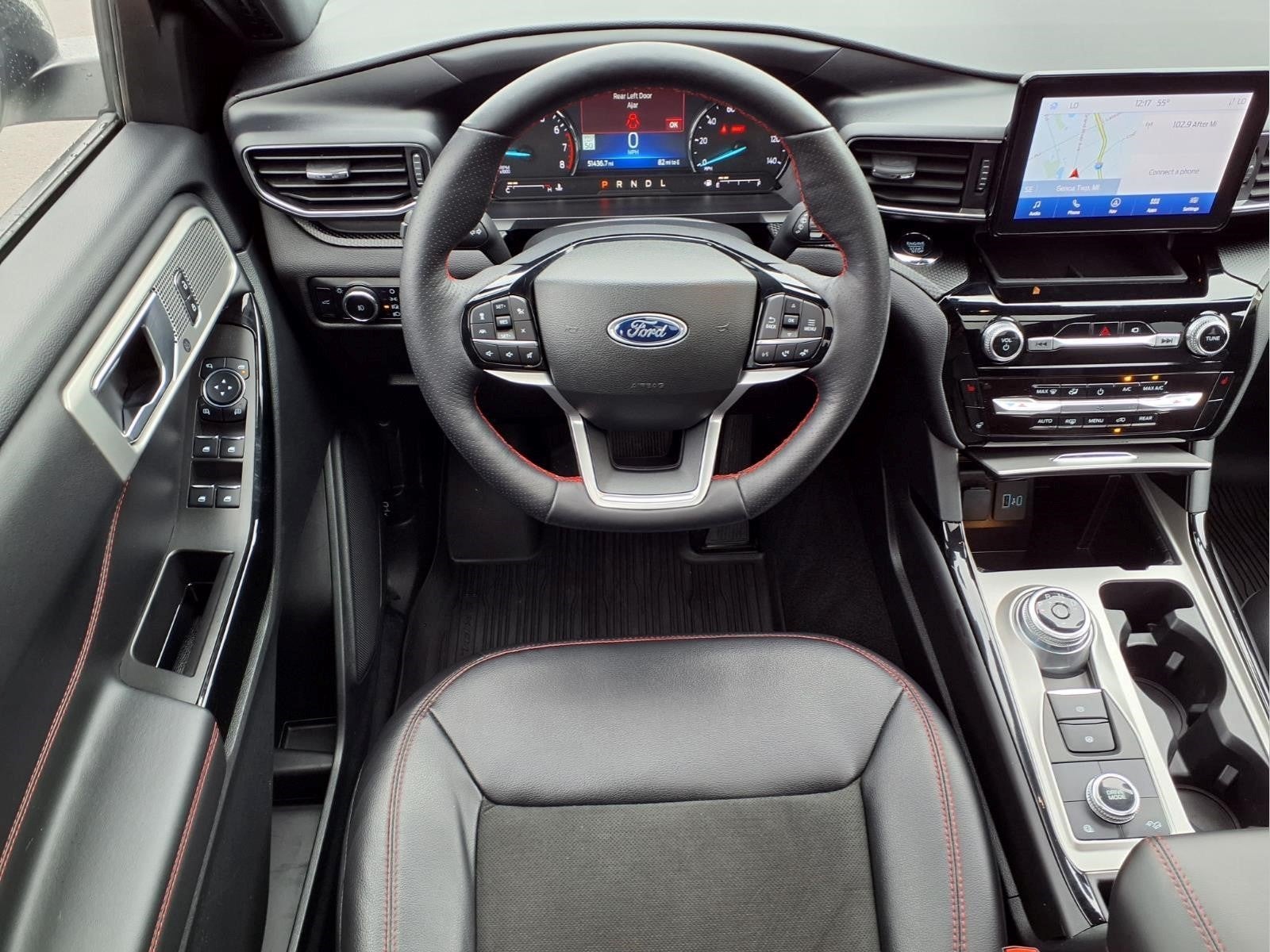 2023 Ford Explorer ST-Line