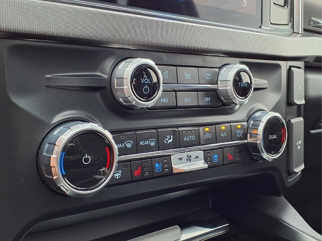 2024 Ford F-350SD Platinum