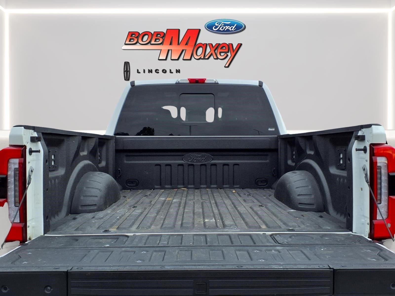 2024 Ford F-350SD Platinum