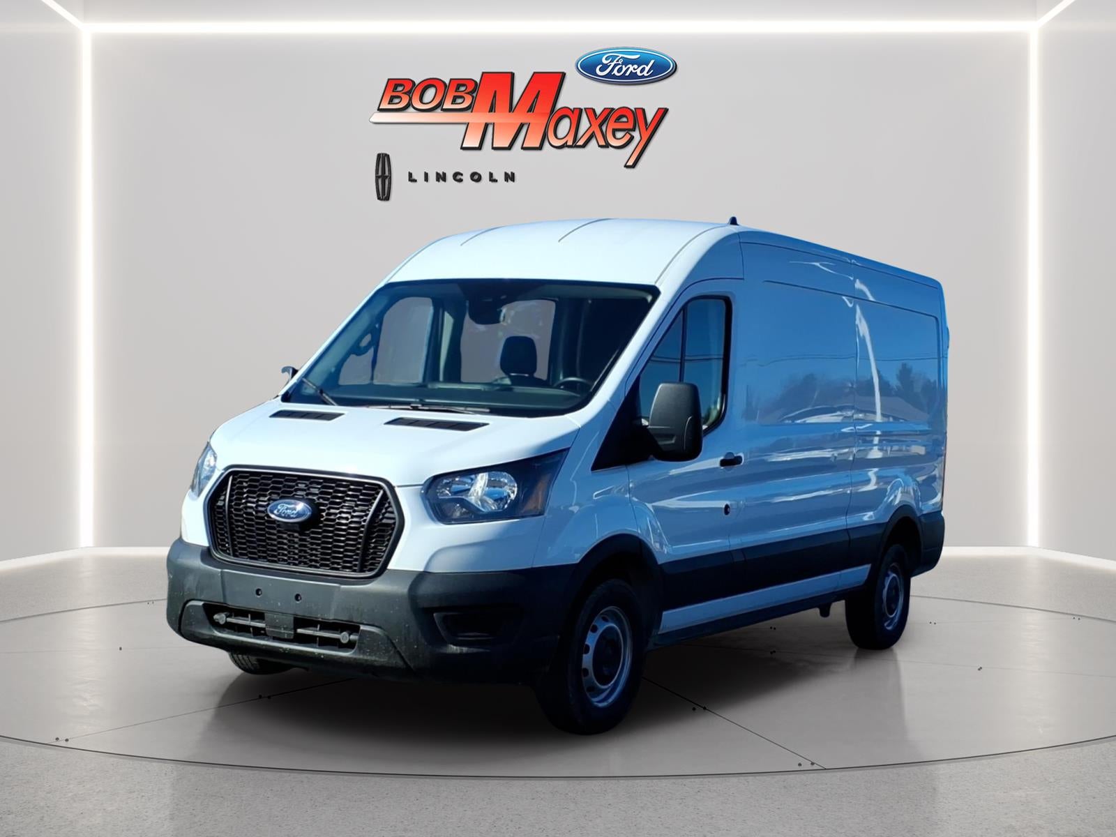 2023 Ford Transit Base