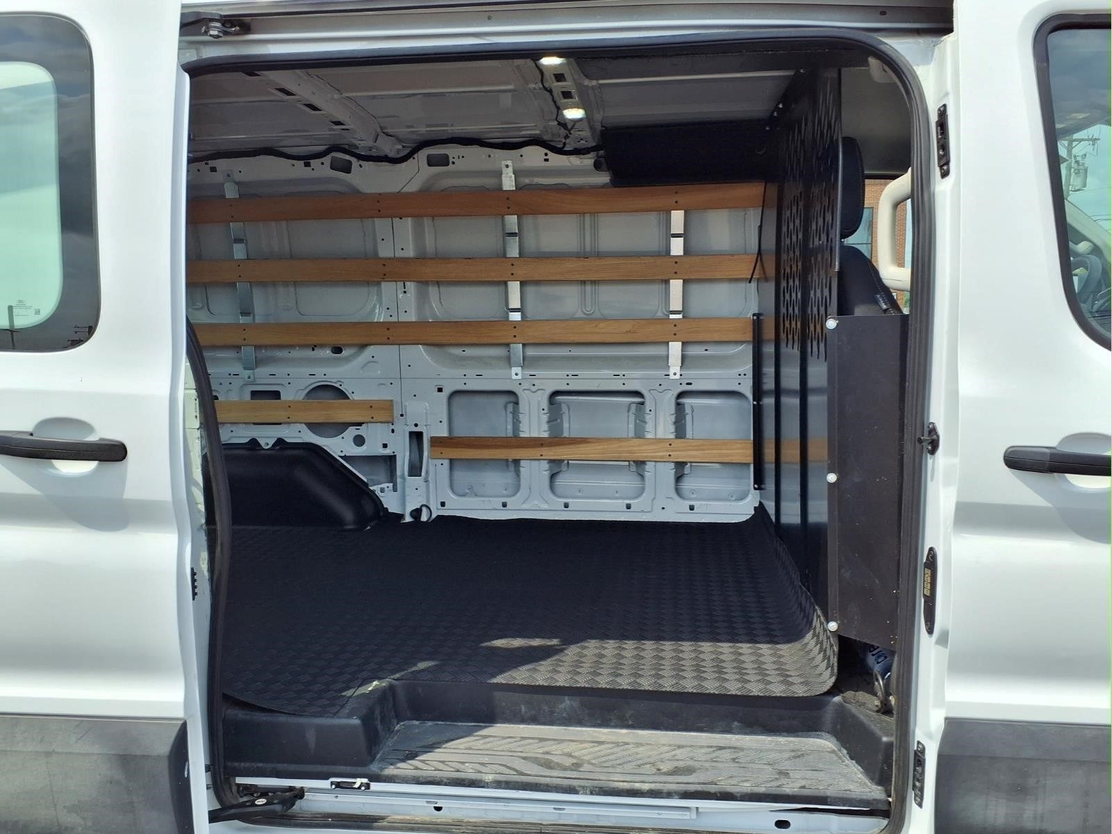 2025 Ford Transit 250