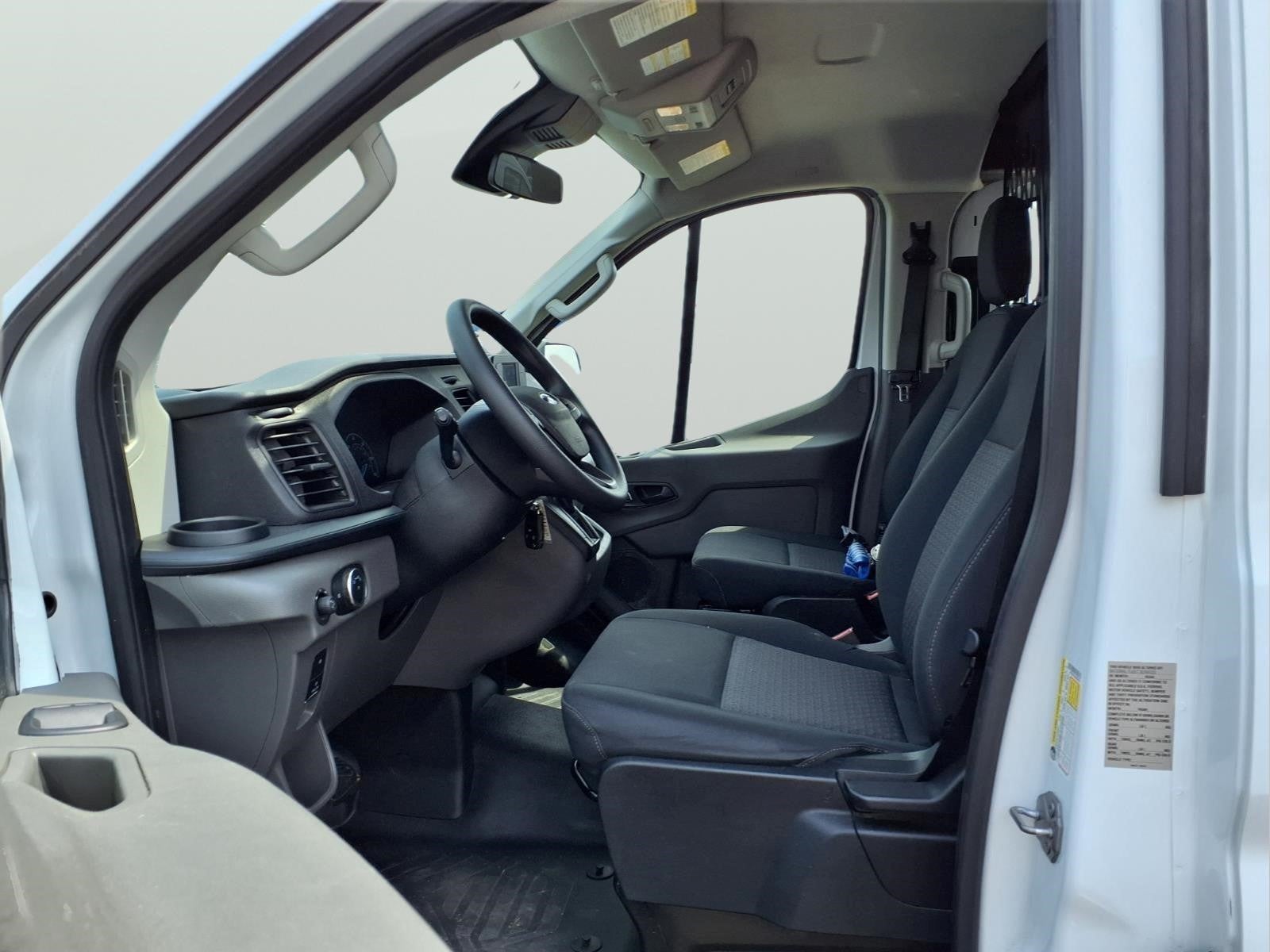 2025 Ford Transit 250