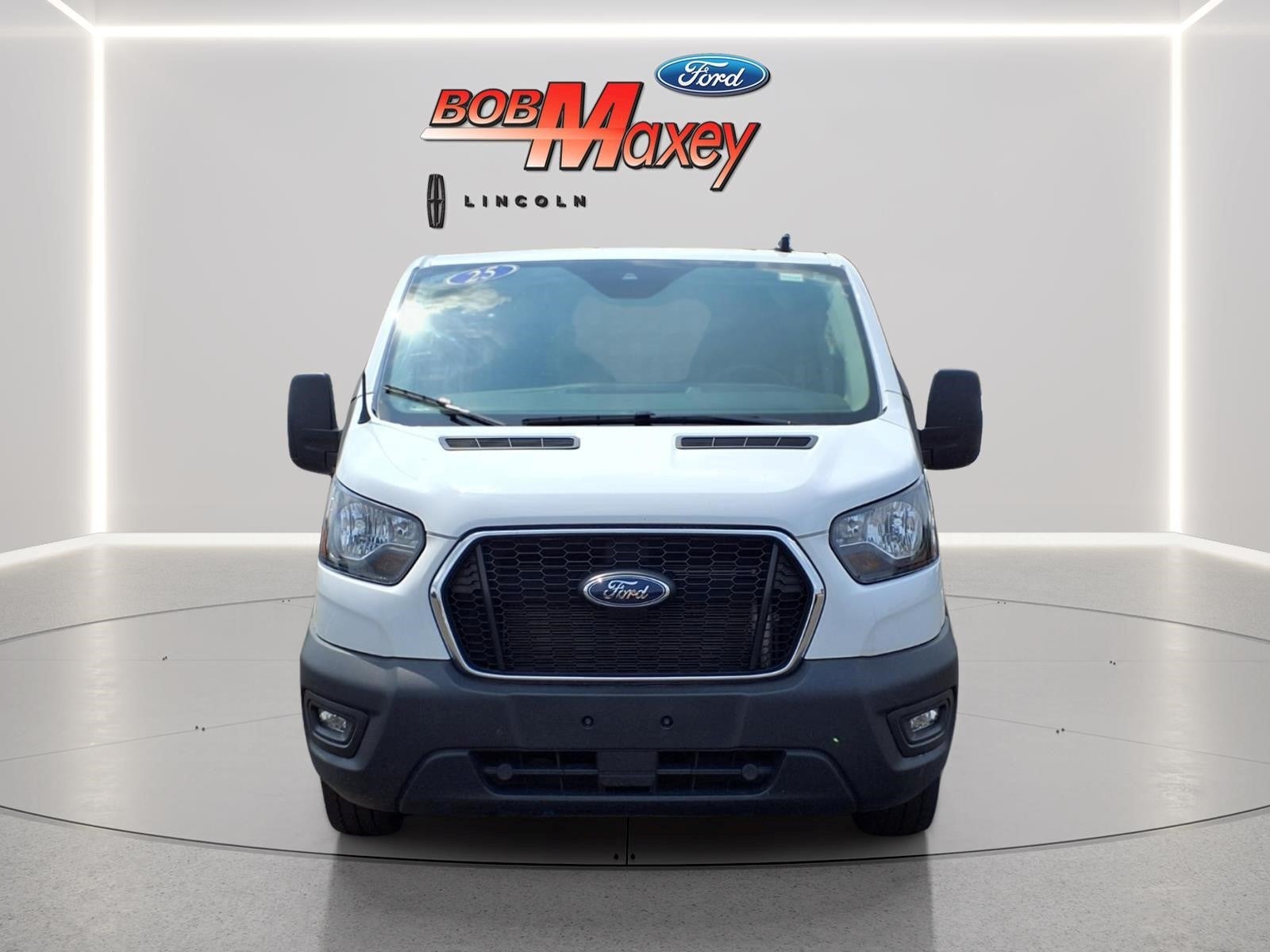2025 Ford Transit 250
