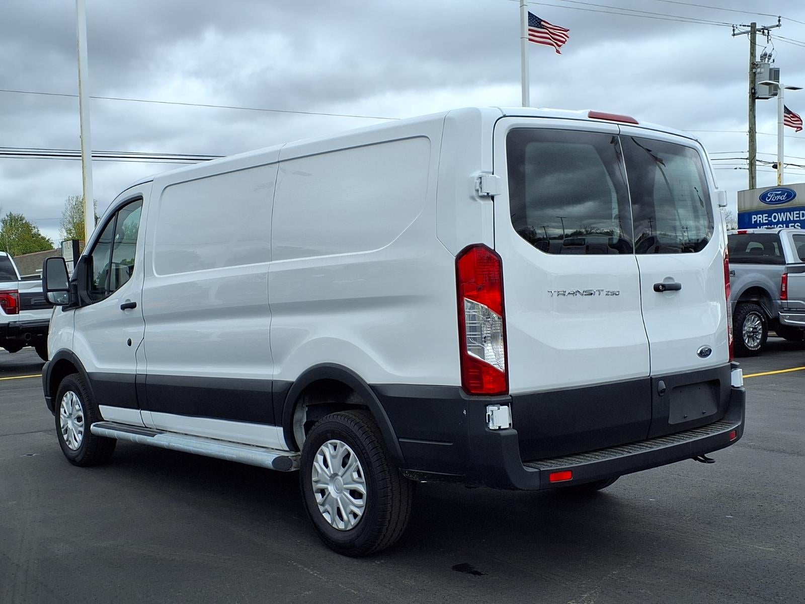 2024 Ford Transit 250