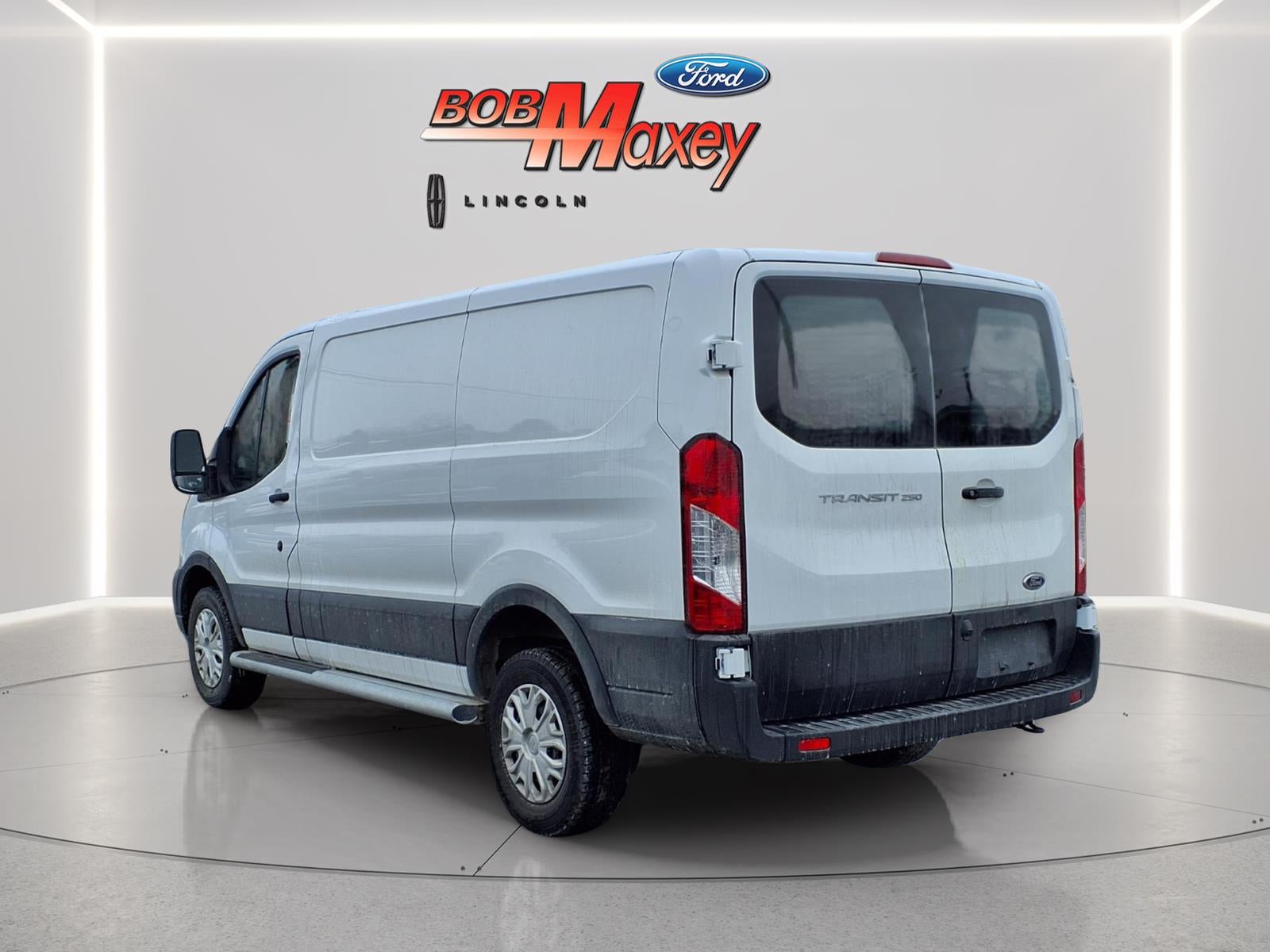2024 Ford Transit 250