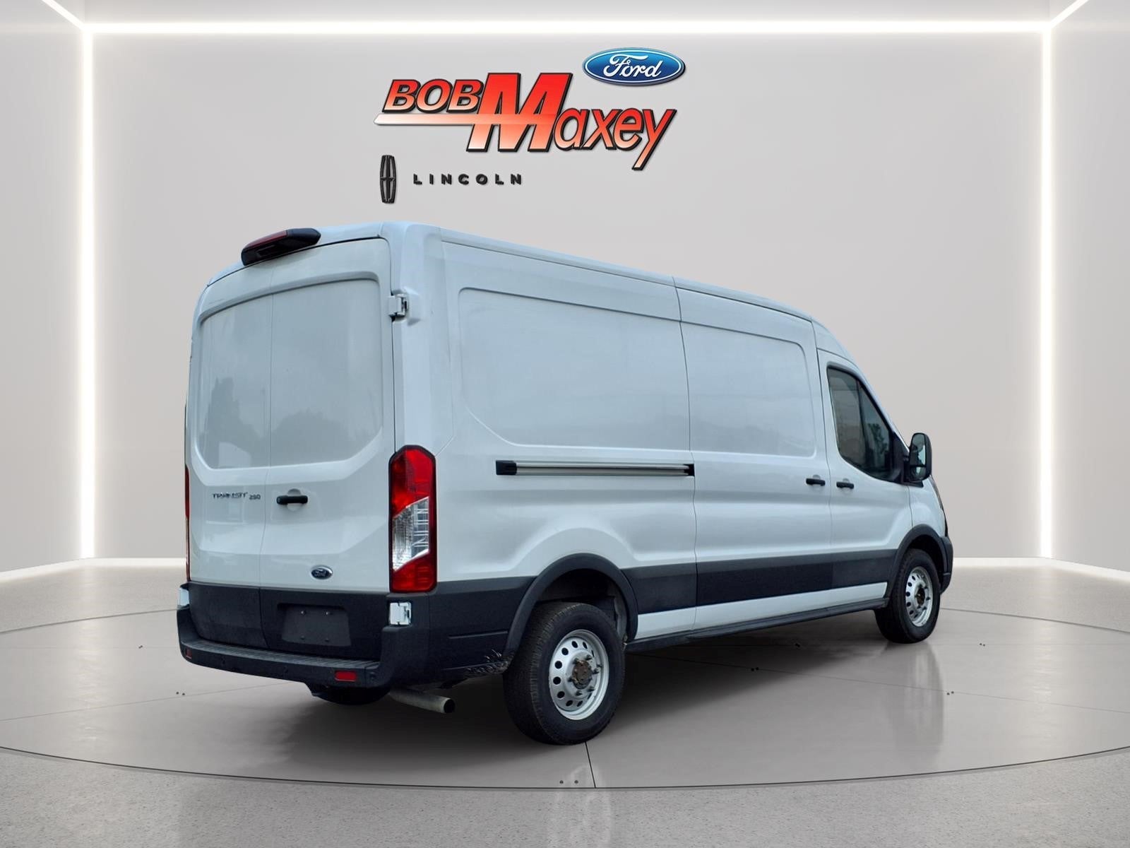 2023 Ford Transit 250