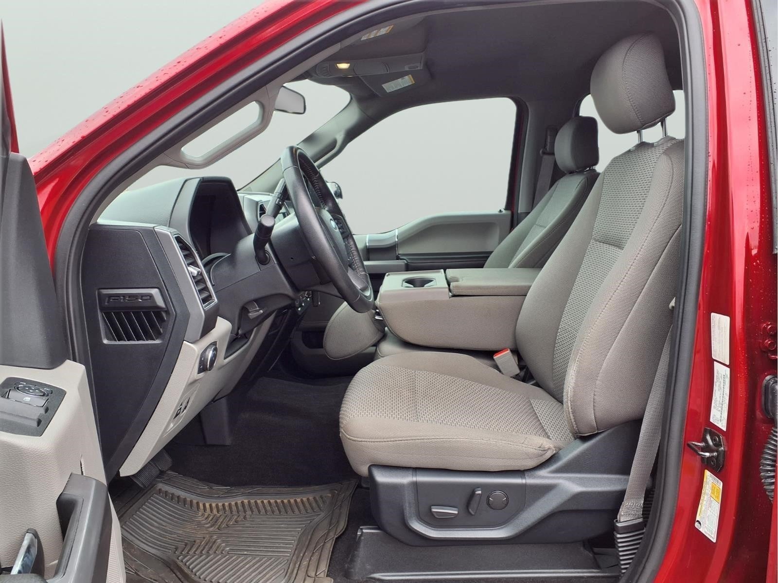 2020 Ford F-150 Base