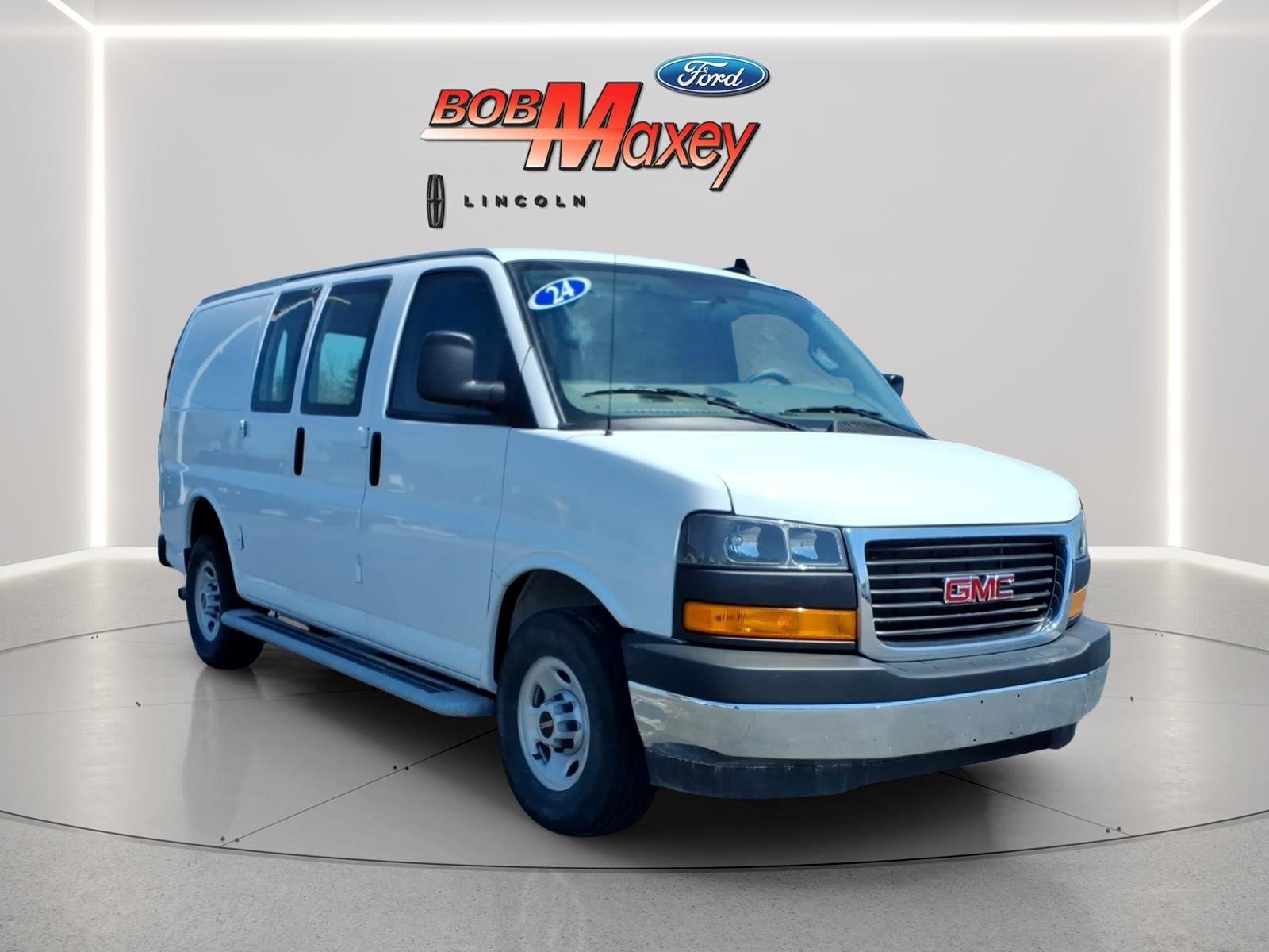 2024 GMC Savana 2500