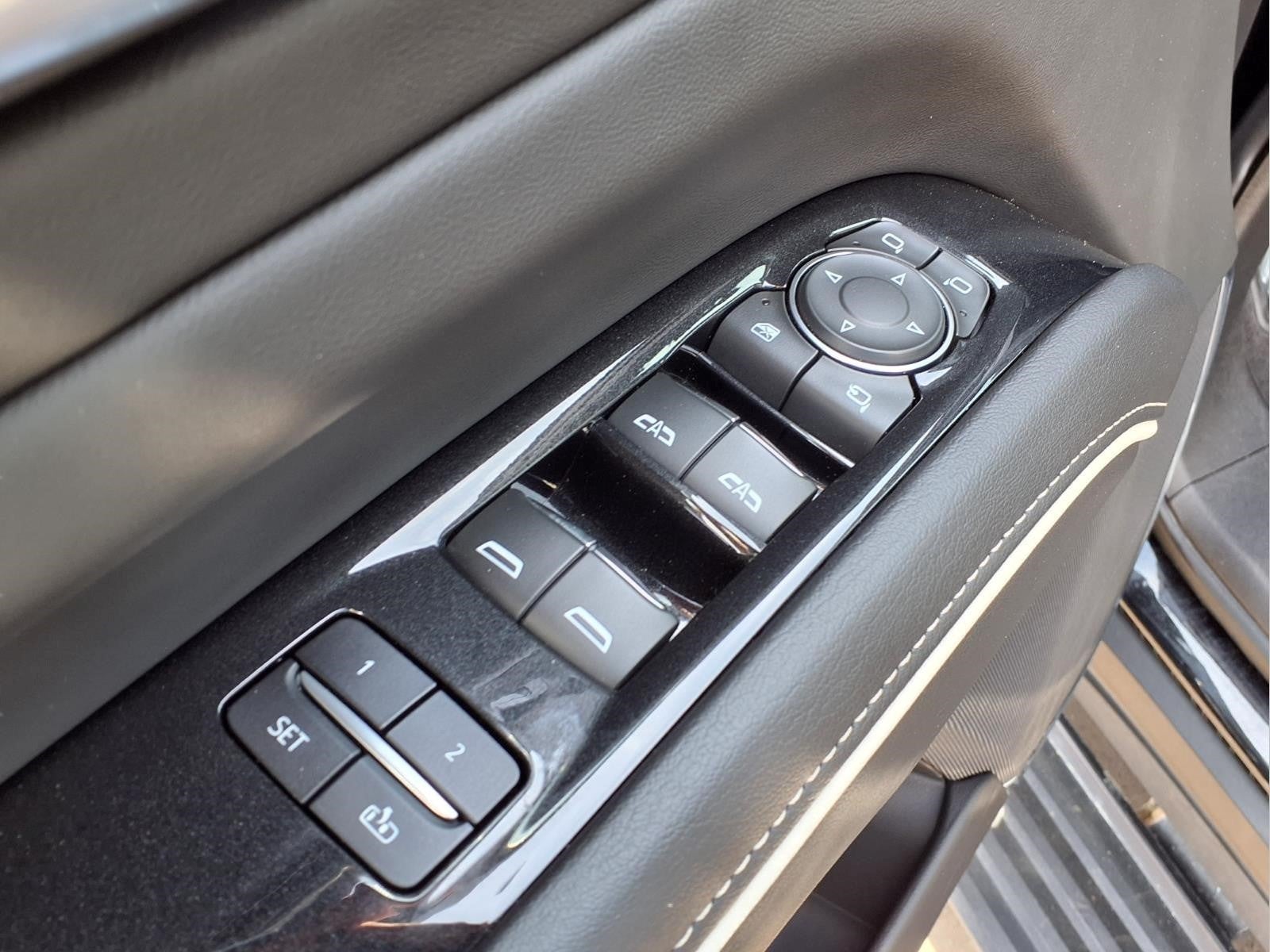 2023 Cadillac Escalade ESV Sport