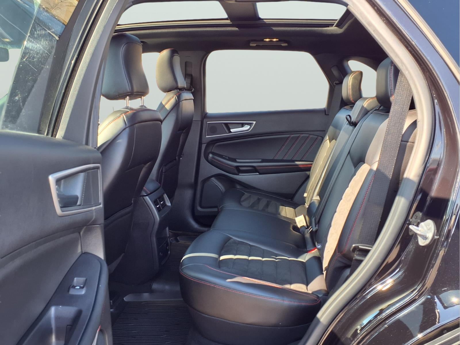 2023 Ford Edge ST-Line