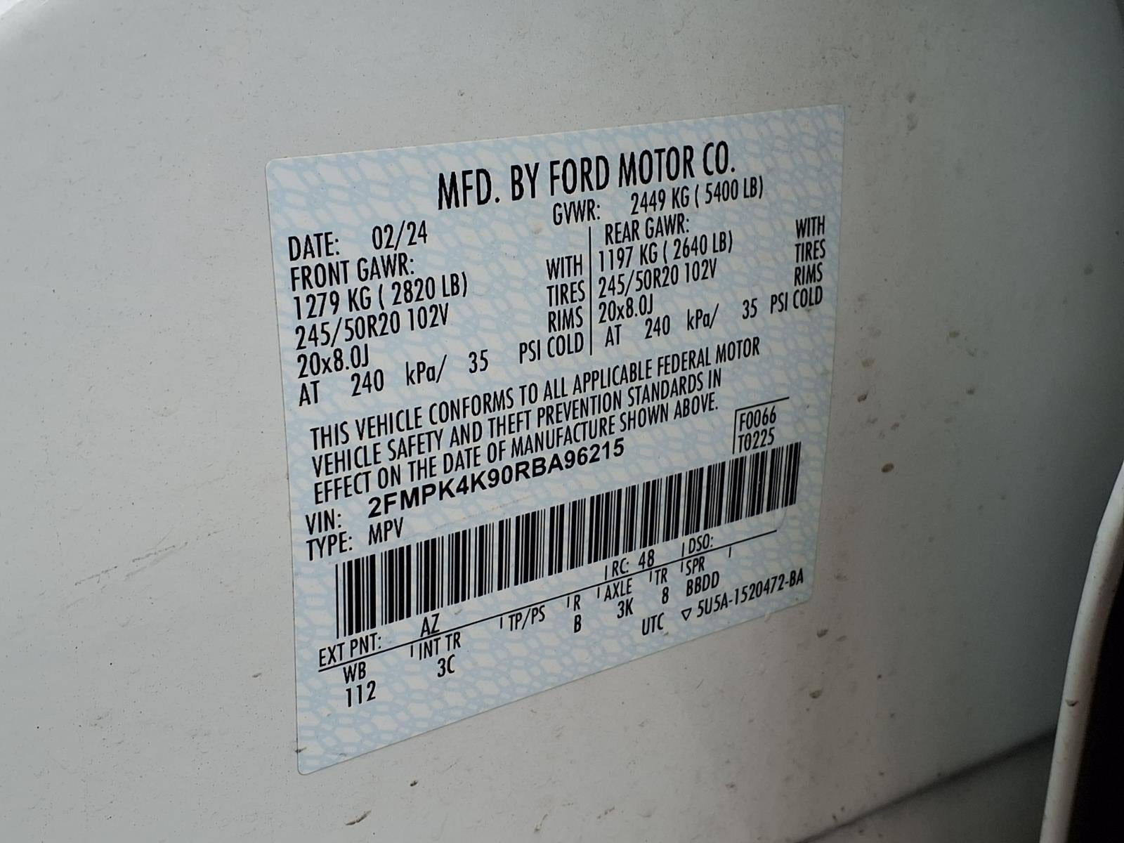 2024 Ford Edge Titanium