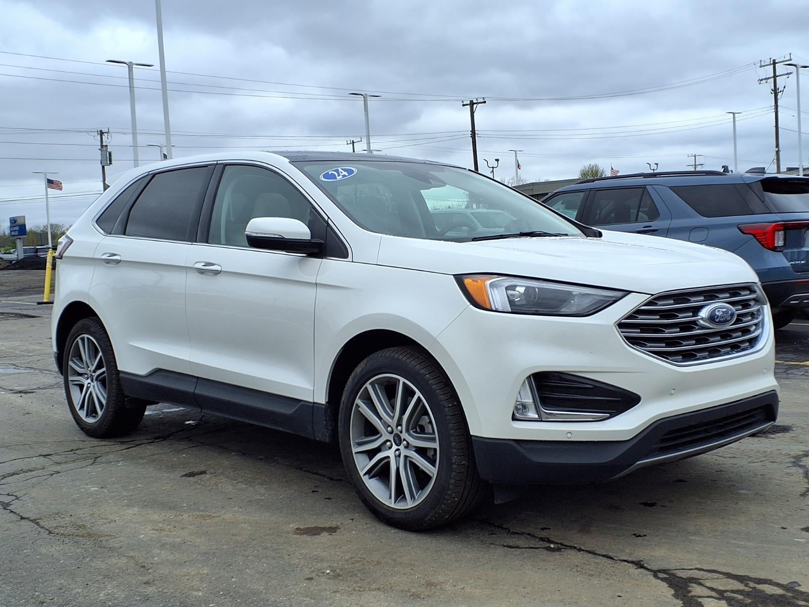 2024 Ford Edge Titanium