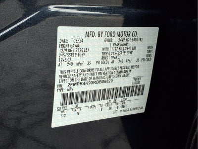 2024 Ford Edge Titanium