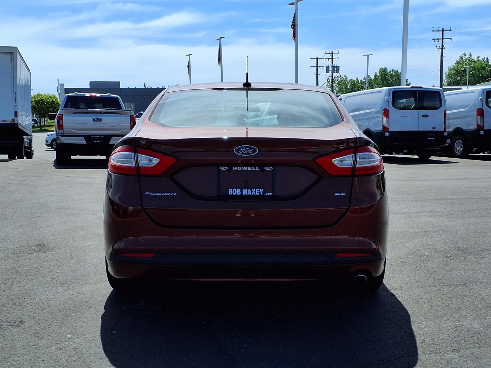 2016 Ford Fusion SE