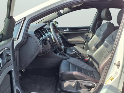 2017 Volkswagen Golf GTI SE