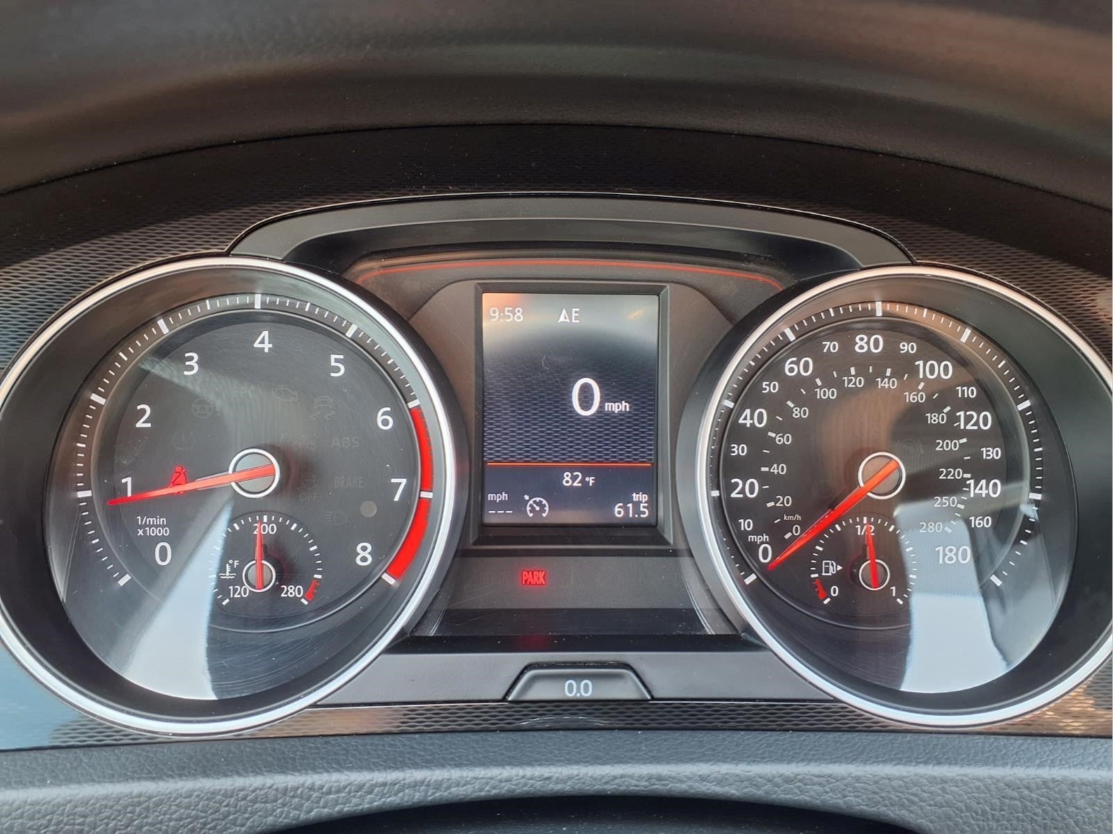 2017 Volkswagen Golf GTI SE
