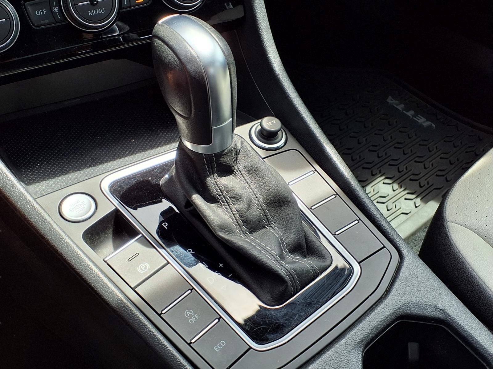 2019 Volkswagen Jetta R-Line