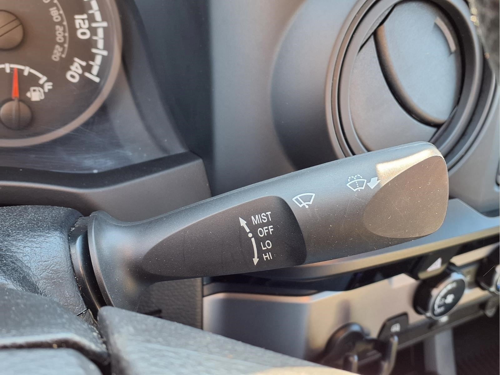 2017 Toyota Tacoma SR