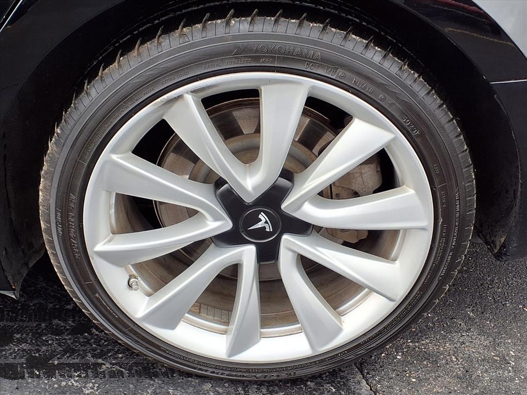 2019 Tesla Model 3 Performance