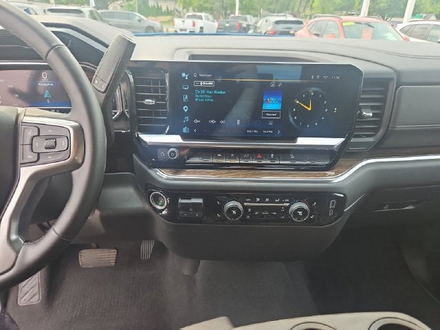 2023 Chevrolet Silverado 1500 LT LT1
