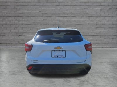 2025 Chevrolet Trax LS